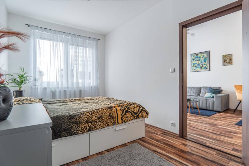 Rent One bedroom apartment, One bedroom apartment, Jégého, Bratislava 