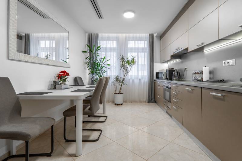 Sale One bedroom apartment, One bedroom apartment, Námestie 1.mája, Br