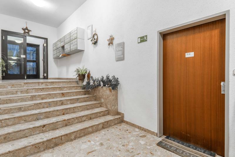 Sale Studio, Studio, Gläserstraße, Neunkirchen, Austria