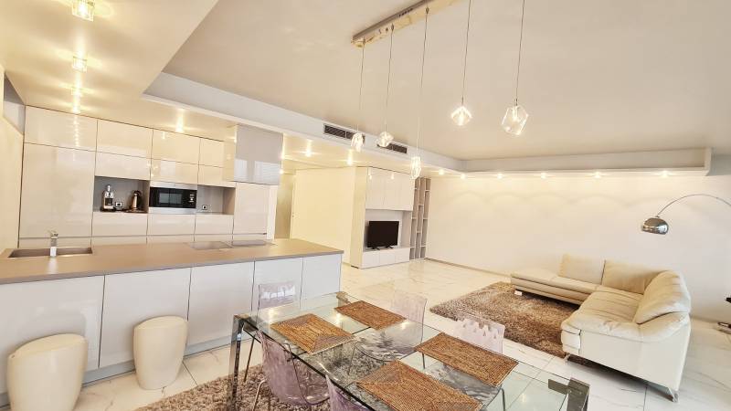 Rent Two bedroom apartment, Two bedroom apartment, Dvořákovo nábrežie,