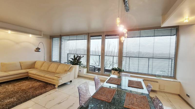 Rent Two bedroom apartment, Two bedroom apartment, Dvořákovo nábrežie,