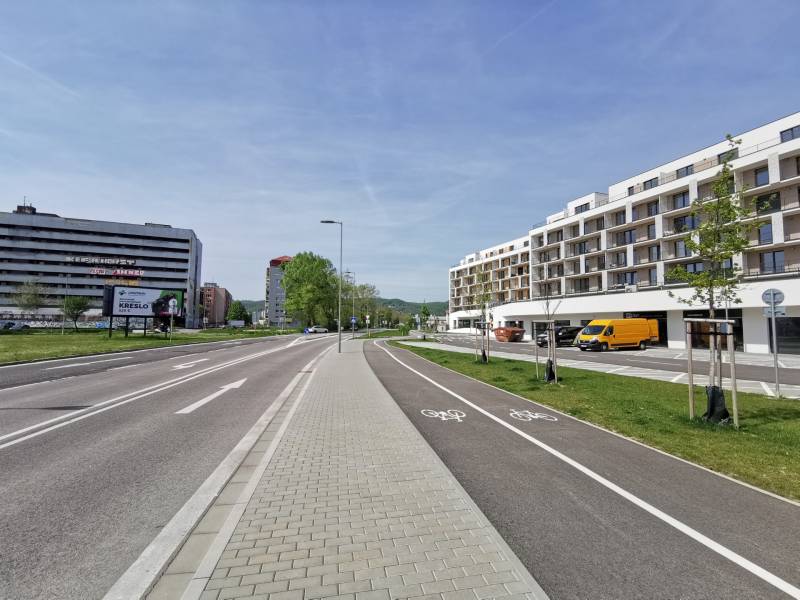 Sale Garage, Garage, Eduarda Wenzla, Bratislava - Rača, Slovakia