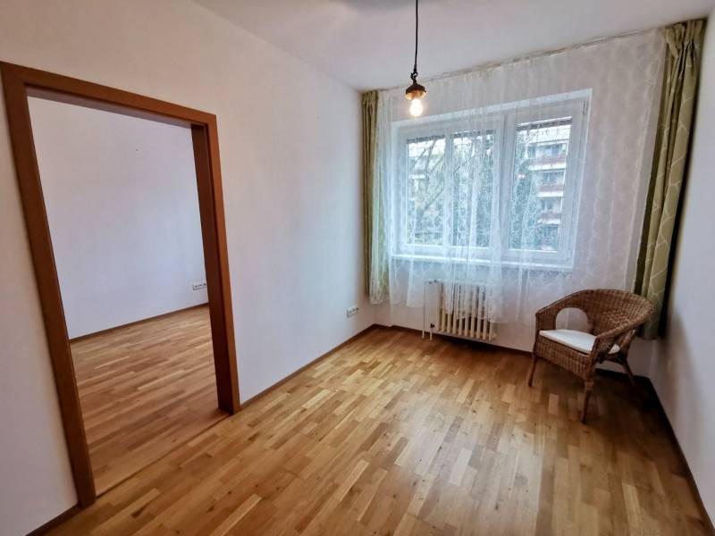 Rent Three bedroom apartment, Three bedroom apartment, Bratislava - Po