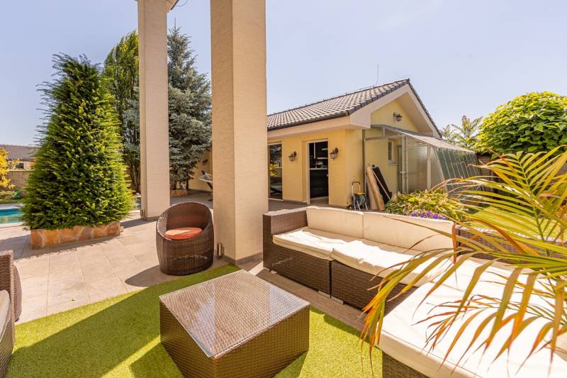 Sale Villa, Villa, Azalková, Senec, Slovakia