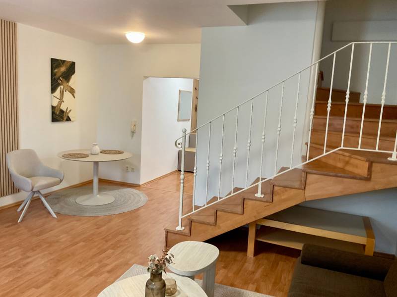Rent Two bedroom apartment, Two bedroom apartment, Špitálska, Bratisla