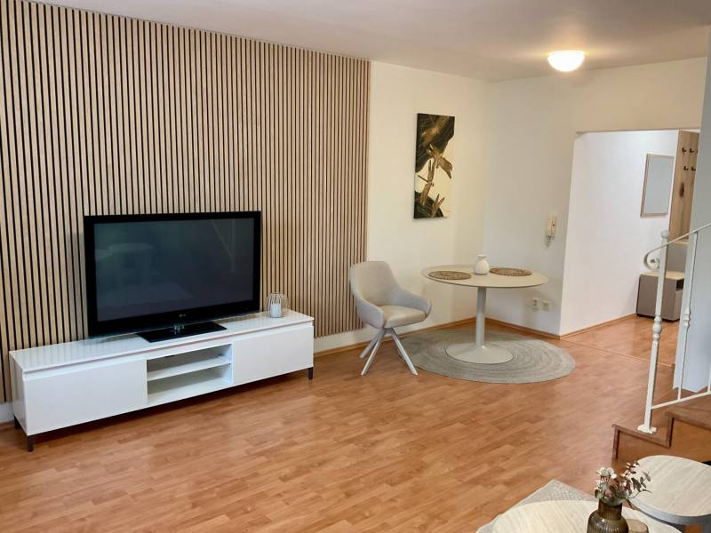 Rent Two bedroom apartment, Two bedroom apartment, Špitálska, Bratisla