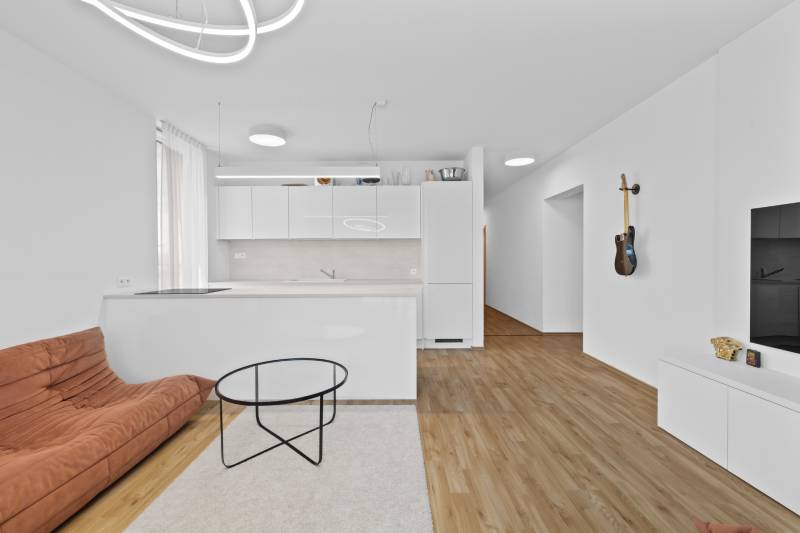 Sale Three bedroom apartment, Three bedroom apartment, Bajkalská, Brat