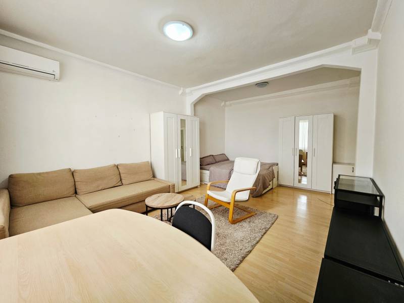 Rent One bedroom apartment, One bedroom apartment, Mýtna, Bratislava -