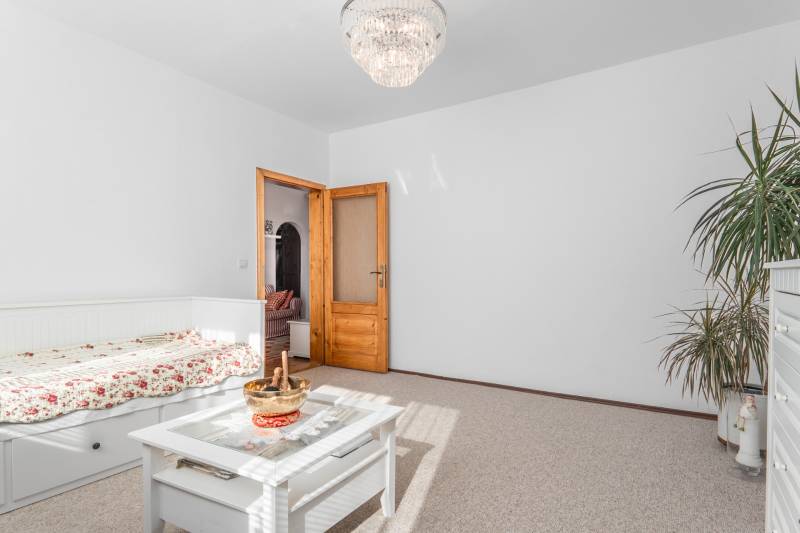 Sale Three bedroom apartment, Three bedroom apartment, Ševčenkova, Bra