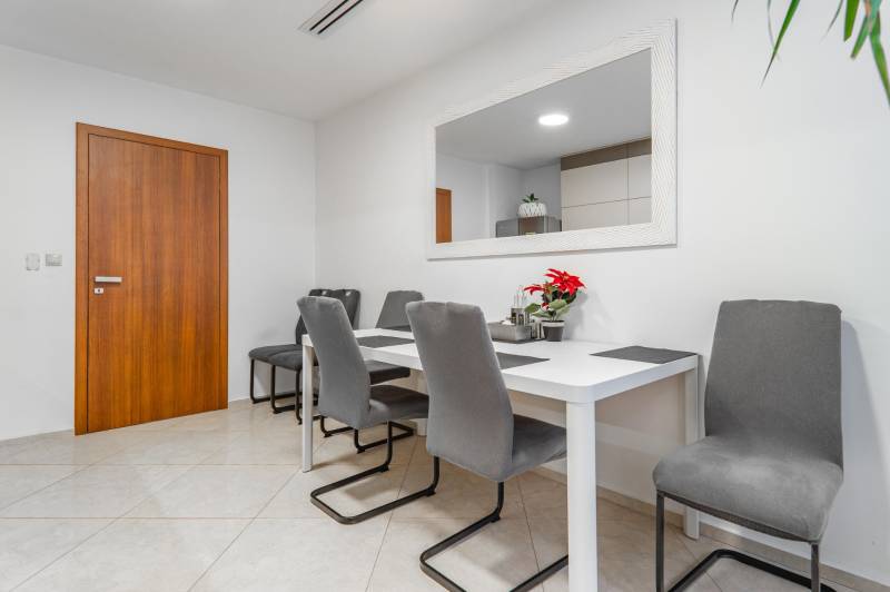 Sale One bedroom apartment, One bedroom apartment, Námestie 1.mája, Br