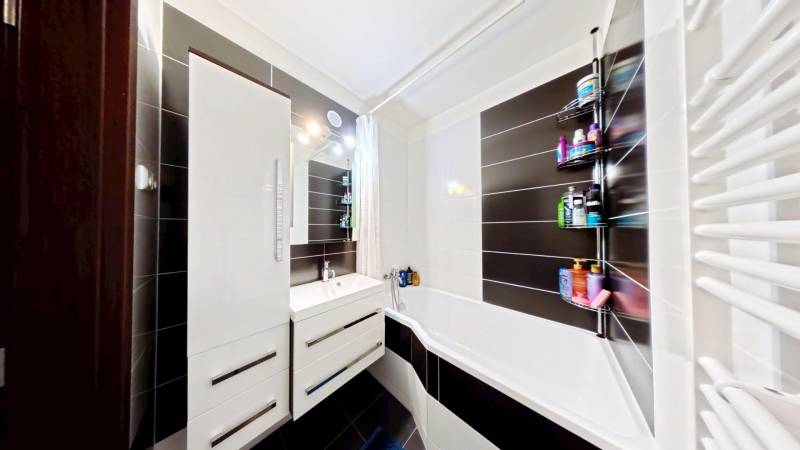 Sale Three bedroom apartment, Three bedroom apartment, Vyšehradská 23,