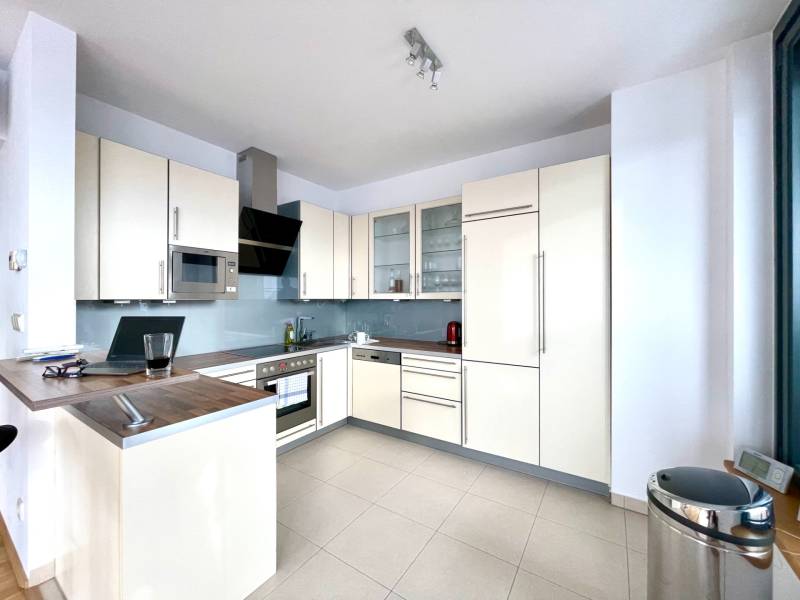 Rent Two bedroom apartment, Two bedroom apartment, Plynárenská, Bratis