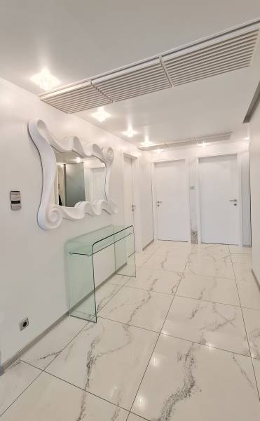 Rent Two bedroom apartment, Two bedroom apartment, Dvořákovo nábrežie,