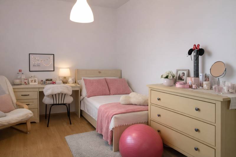 Rent Three bedroom apartment, Three bedroom apartment, Lietavská, Brat