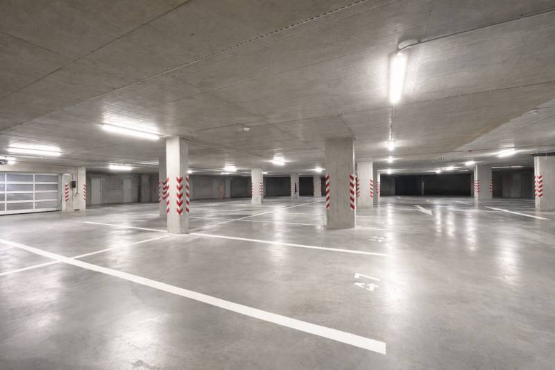Rent Garage, Garage, Eduarda Wenzla, Bratislava - Rača, Slovakia
