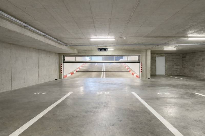 Rent Garage, Garage, Eduarda Wenzla, Bratislava - Rača, Slovakia