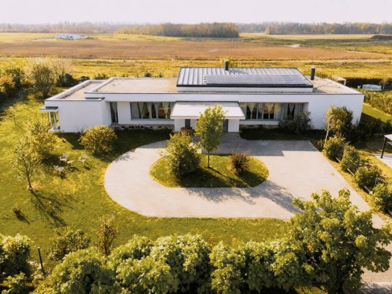 Sale Villa, Villa, Nagy Lajos király, Mosonmagyaróvár, Hungary