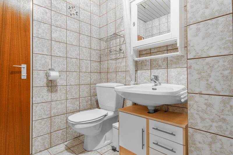 Sale Studio, Studio, Gläserstraße, Neunkirchen, Austria