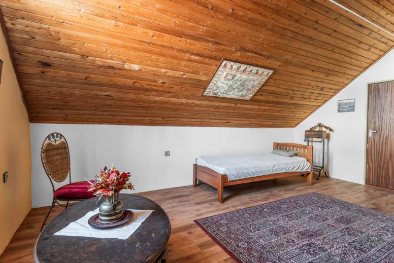 Sale Cottage, Cottage, Hviezdoslavova, Trenčín, Slovakia