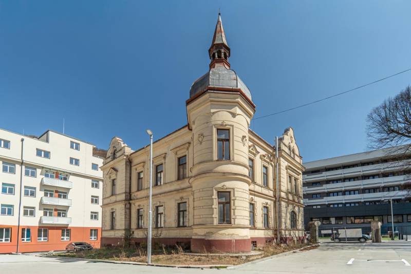 Sale Cottage, Cottage, Hviezdoslavova, Trenčín, Slovakia