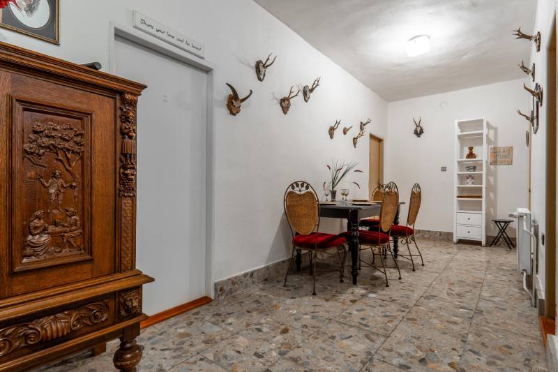 Sale Cottage, Cottage, Hviezdoslavova, Trenčín, Slovakia