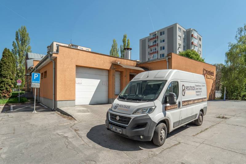 Sale Commercial premises, Commercial premises, Koniarekova, Trnava, Sl