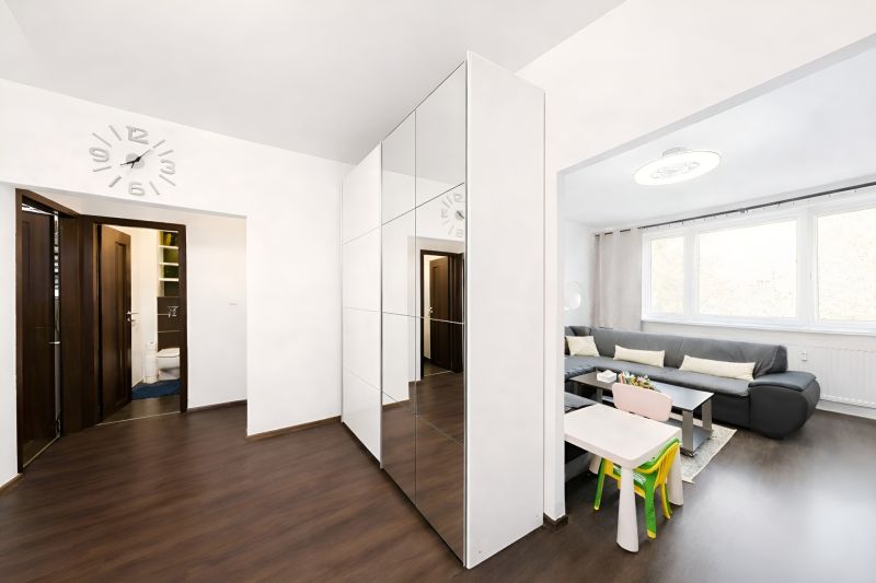 Sale Three bedroom apartment, Three bedroom apartment, Vyšehradská, Br