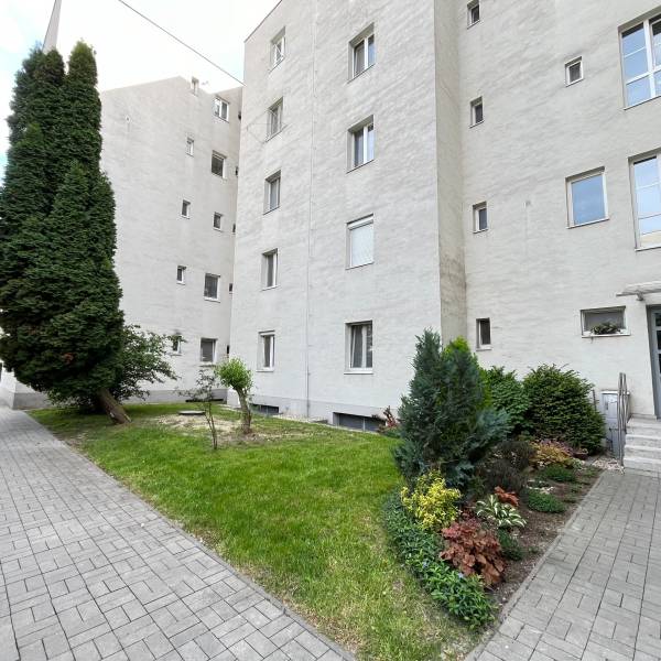 Rent One bedroom apartment, One bedroom apartment, Vajnorská, Bratisla