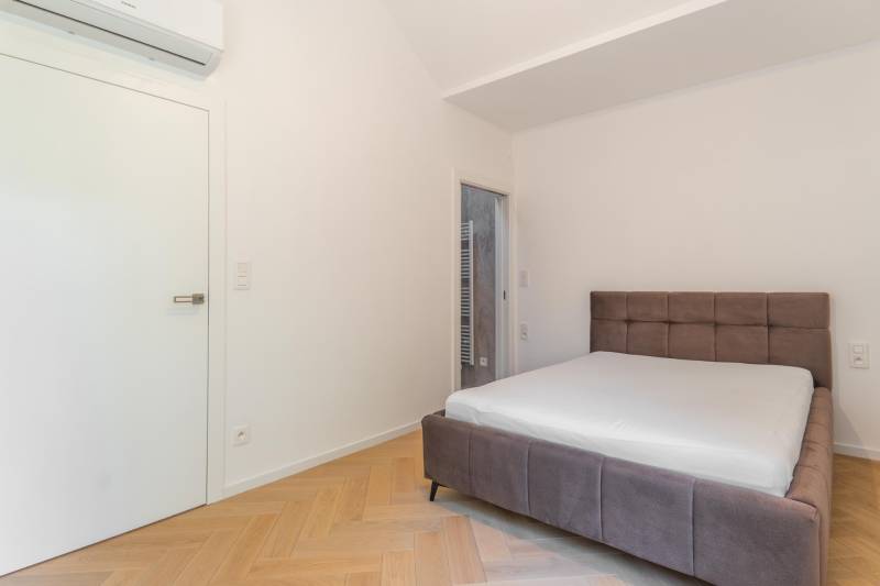 Rent Three bedroom apartment, Three bedroom apartment, solunska, Brati