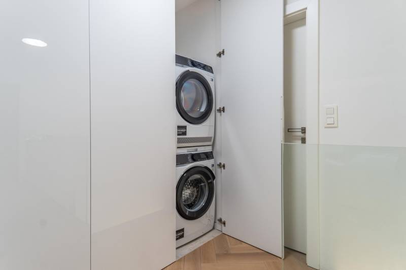 Rent Three bedroom apartment, Three bedroom apartment, solunska, Brati
