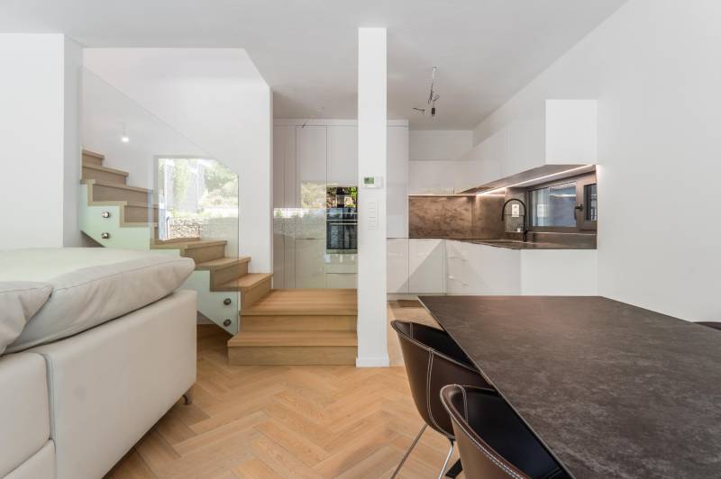 Rent Three bedroom apartment, Three bedroom apartment, solunska, Brati