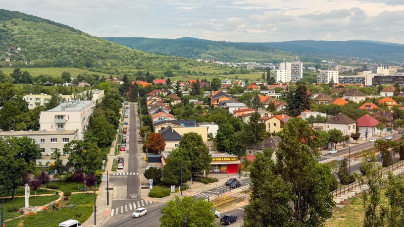 Sunny 3-Room Apartment with City Views in Bratislava