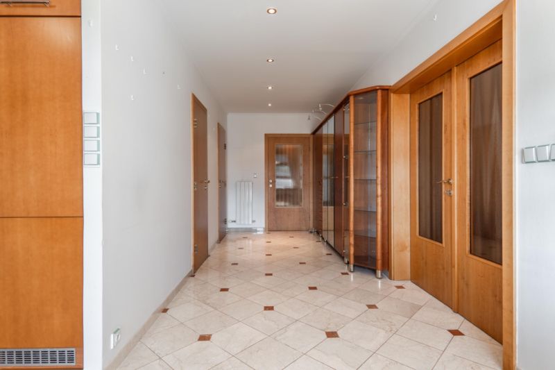 Sale One bedroom apartment, One bedroom apartment, Heyrovského, Bratis