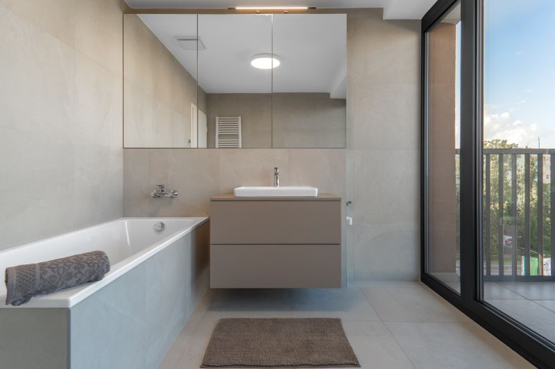 Sale Three bedroom apartment, Three bedroom apartment, Mierová, Bratis