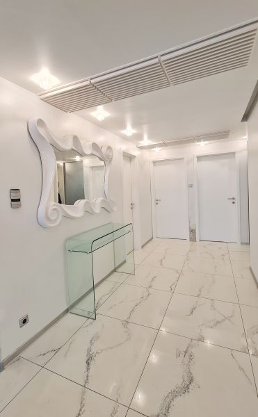 Rent Two bedroom apartment, Two bedroom apartment, Dvořákovo nábrežie,