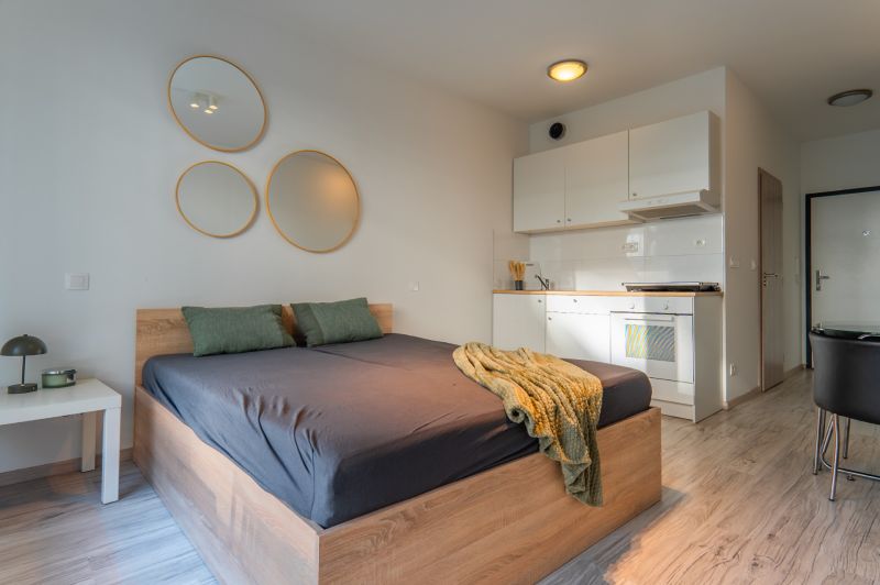 Rent Studio, Studio, Zuzany Chalupovej, Bratislava - Petržalka, Slovak