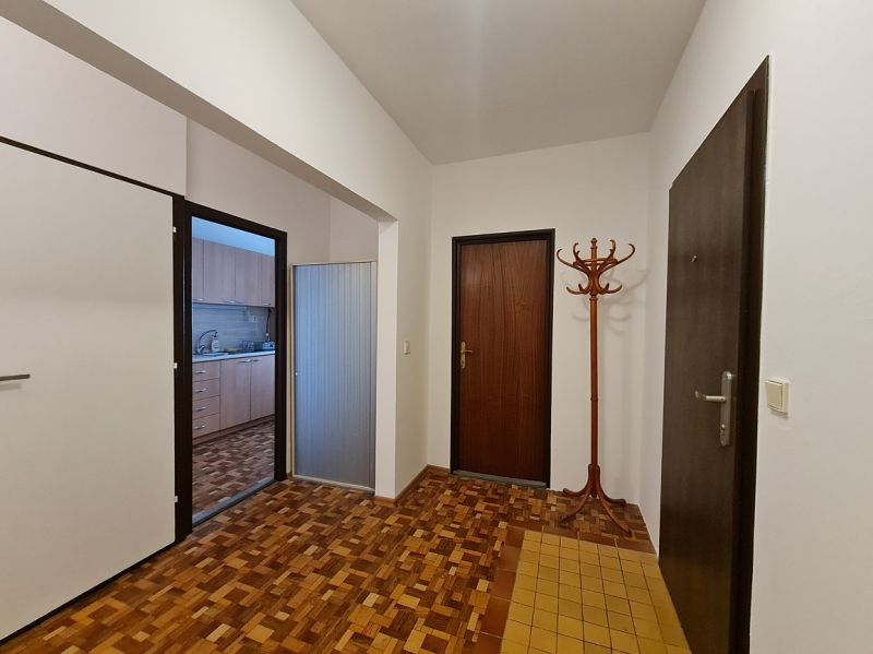 Rent Two bedroom apartment, Two bedroom apartment, Ivana Bukovčana, Br