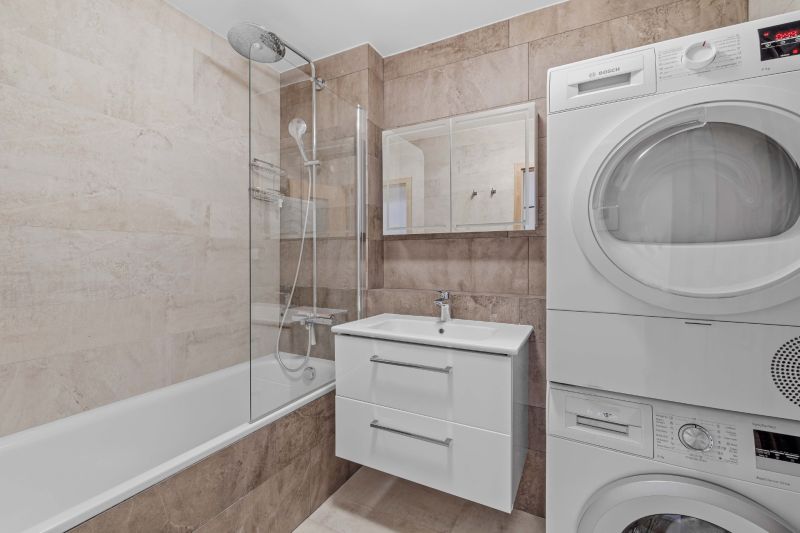 Rent One bedroom apartment, One bedroom apartment, Dunajska, Bratislav
