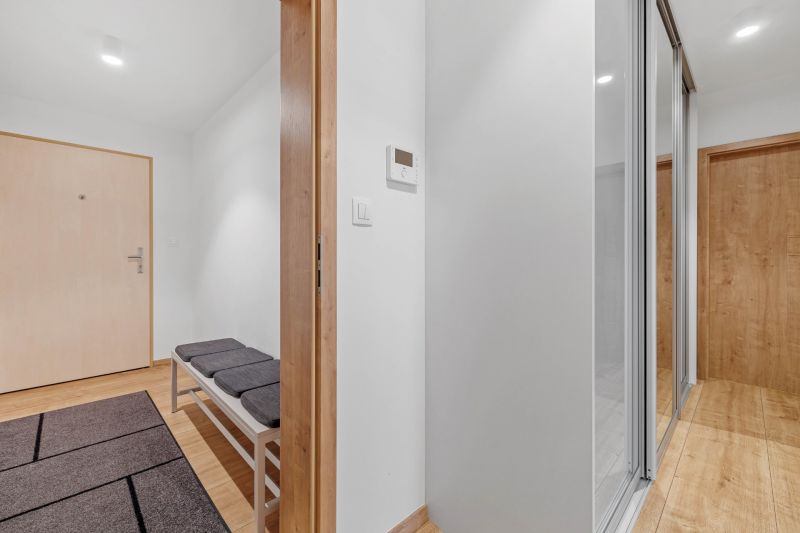 Rent One bedroom apartment, One bedroom apartment, Dunajska, Bratislav