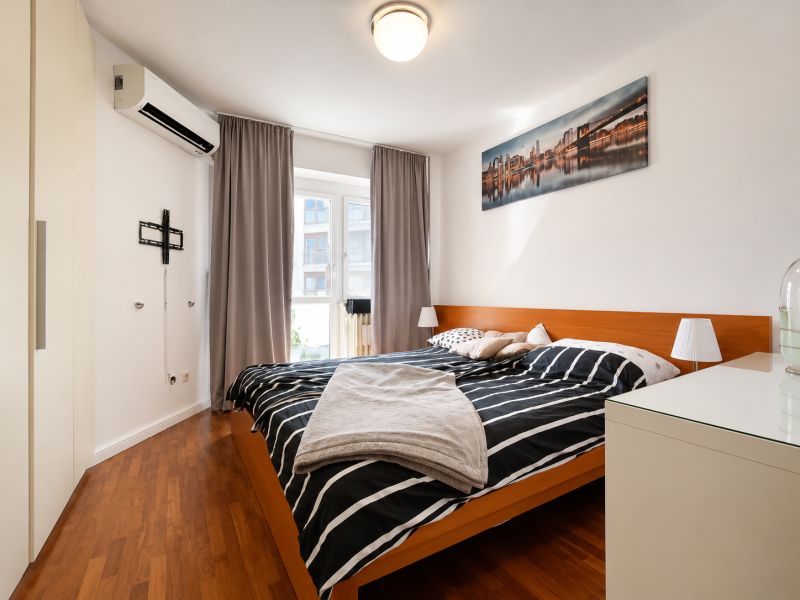 Rent Two bedroom apartment, Two bedroom apartment, Špitálska, Bratisla