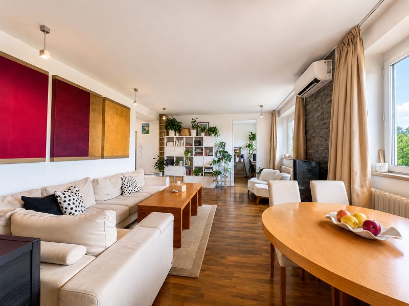 Rent Two bedroom apartment, Two bedroom apartment, Špitálska, Bratisla