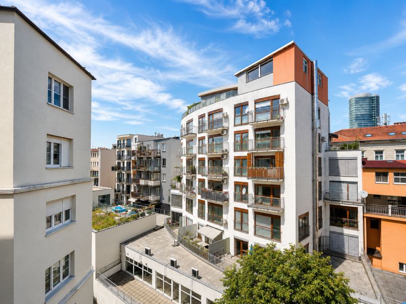 Rent Two bedroom apartment, Two bedroom apartment, Špitálska, Bratisla