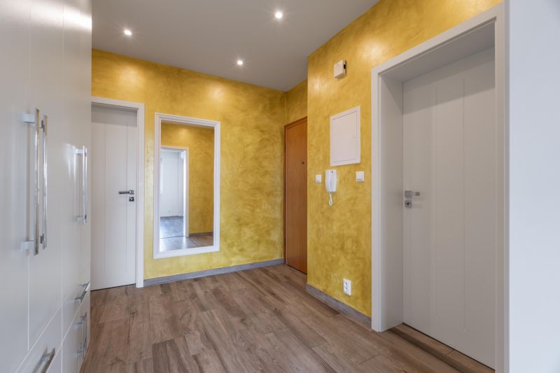 Sale Two bedroom apartment, Two bedroom apartment, Záhradnícka, Bratis