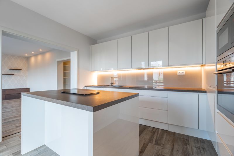 Sale Two bedroom apartment, Two bedroom apartment, Záhradnícka, Bratis