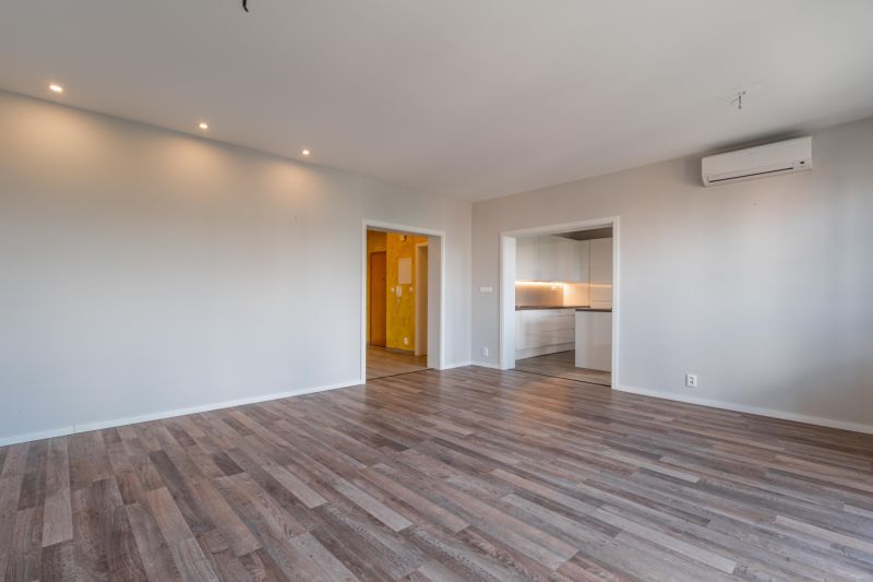 Sale Two bedroom apartment, Two bedroom apartment, Záhradnícka, Bratis