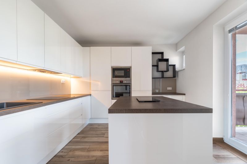 Sale Two bedroom apartment, Two bedroom apartment, Záhradnícka, Bratis
