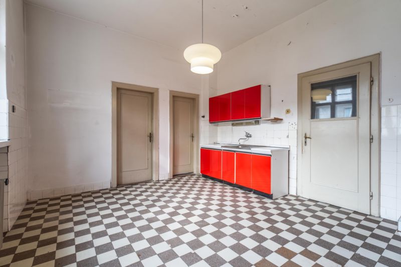 Charming 3-Room Apartment in Historic Bratislava Old Town