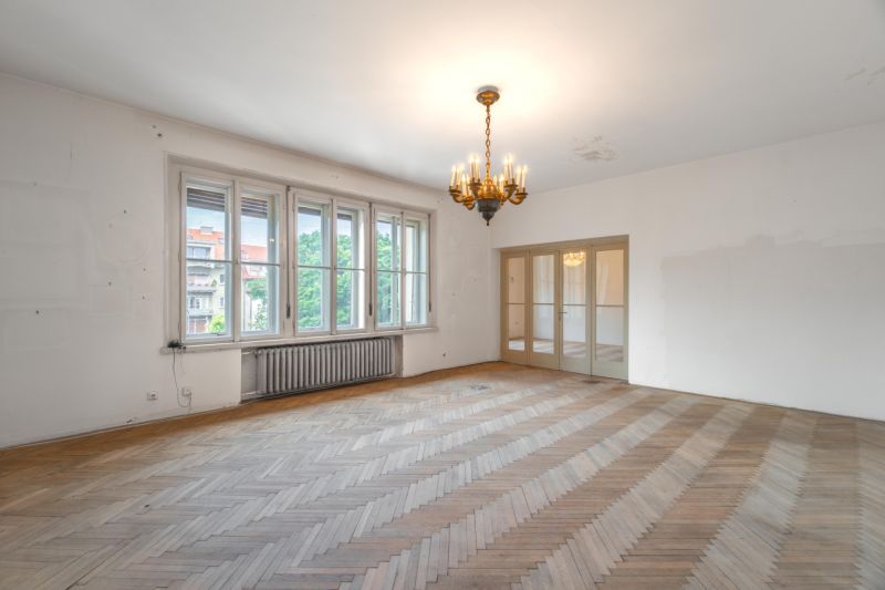 Charming 3-Room Apartment in Historic Bratislava Old Town