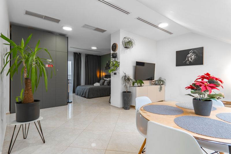 Sale One bedroom apartment, One bedroom apartment, Námestie 1.mája, Br