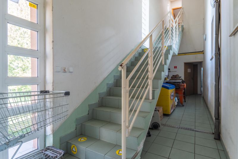 Sale Commercial premises, Commercial premises, Koniarekova, Trnava, Sl